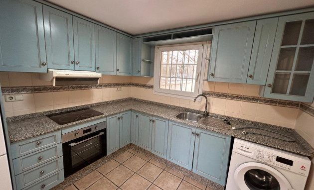 Herverkoop - Bungalow - Gelijkvloers - Torrevieja - La siesta