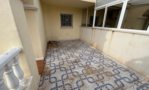 Herverkoop - Bungalow - Gelijkvloers - Torrevieja - La siesta