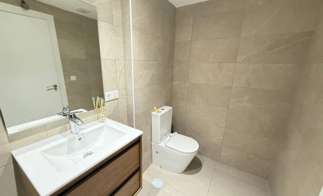 Herverkoop - Apartment - Guardamar del Segura - Pueblo