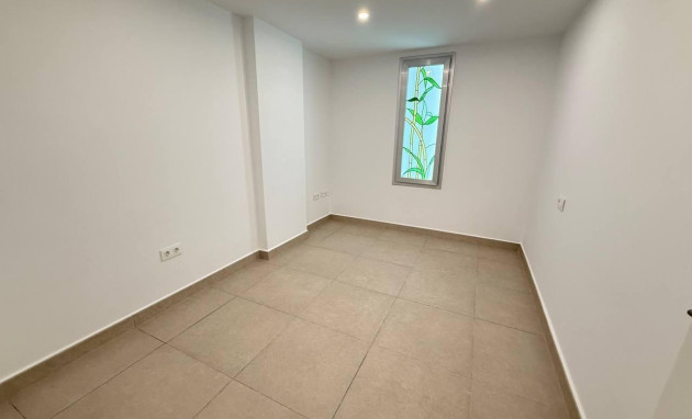 Herverkoop - Apartment - Guardamar del Segura - Pueblo