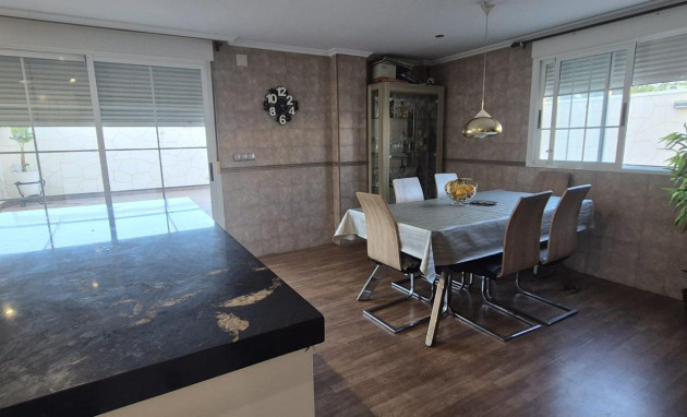 Herverkoop - Terraced house - Torrevieja - Torreblanca