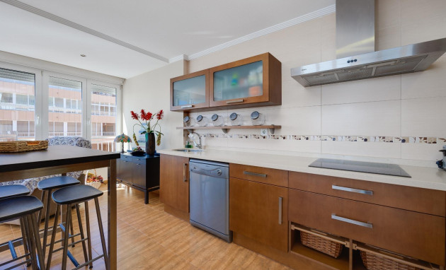 Resale - Apartment - Torrevieja - torrevieja