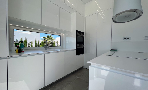 Reventa - Villa - LAS COLINAS GOLF RESORT