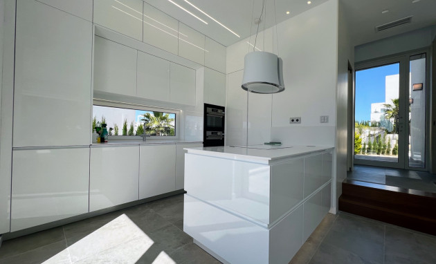 Reventa - Villa - LAS COLINAS GOLF RESORT