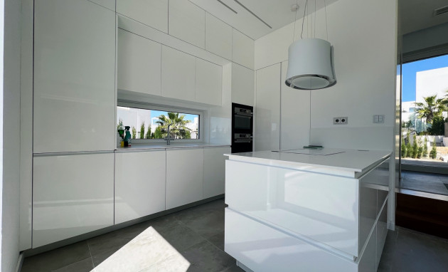 Reventa - Villa - LAS COLINAS GOLF RESORT