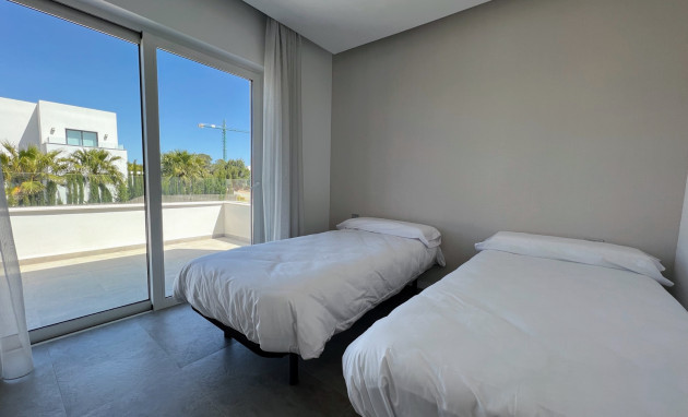 Reventa - Villa - LAS COLINAS GOLF RESORT