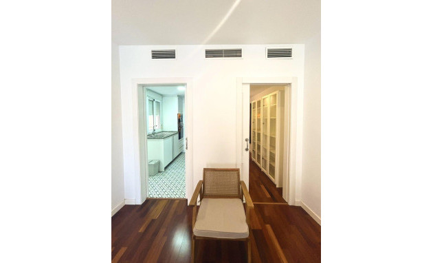 Herverkoop - Apartment - Torrevieja - Centro