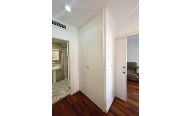 Herverkoop - Apartment - Torrevieja - Centro