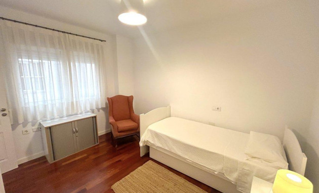 Herverkoop - Apartment - Torrevieja - Centro