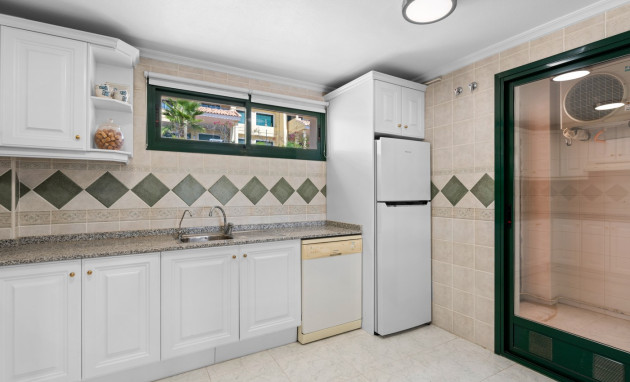 Herverkoop - Apartment - Campoamor