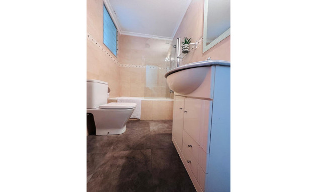 Herverkoop - Penthouse - Torrevieja - Acequion