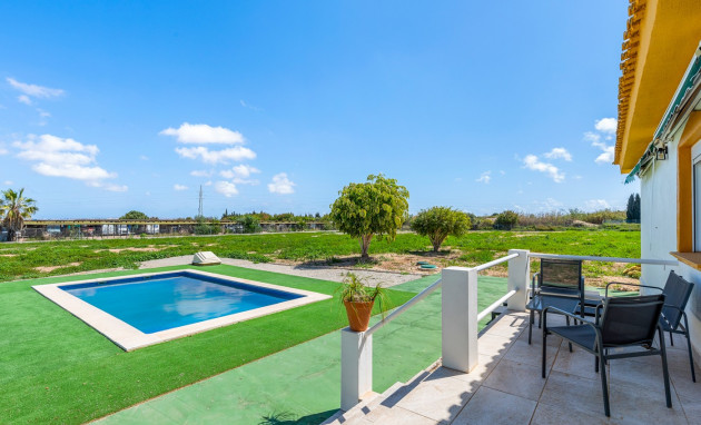 Resale - Villa - Los Montesinos