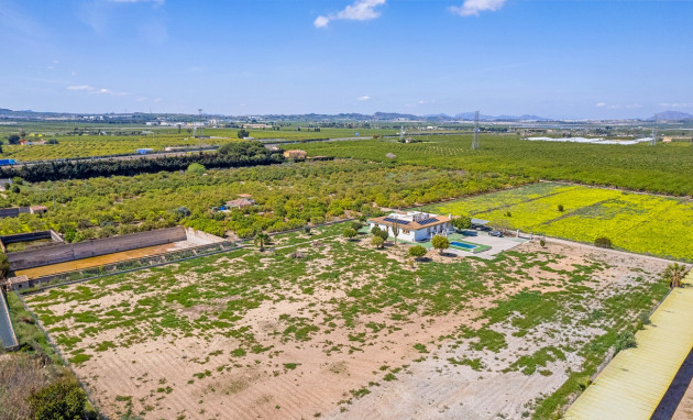 Resale - Villa - Los Montesinos