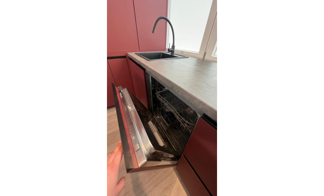 Herverkoop - Apartment - Torrevieja - Estacion de autobuses