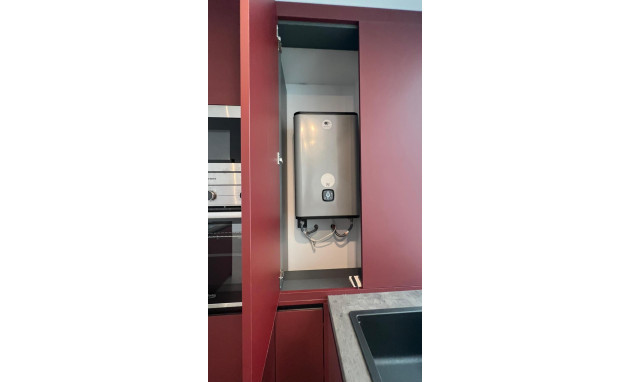 Herverkoop - Apartment - Torrevieja - Estacion de autobuses