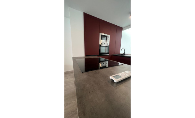 Herverkoop - Apartment - Torrevieja - Estacion de autobuses