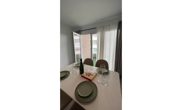 Herverkoop - Apartment - Torrevieja - Estacion de autobuses