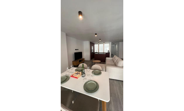 Herverkoop - Apartment - Torrevieja - Estacion de autobuses