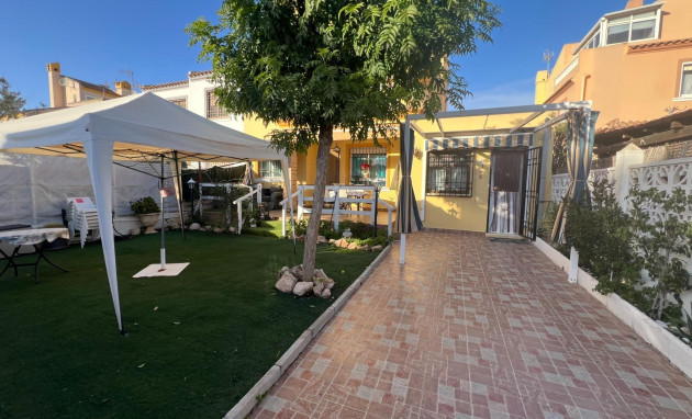 Herverkoop - Villa - Torrevieja - Calas blanca