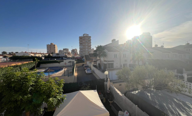 Herverkoop - Villa - Torrevieja - Calas blanca