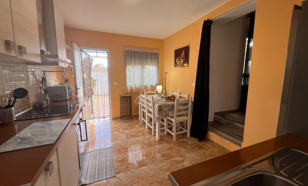 Herverkoop - Villa - Torrevieja - Calas blanca