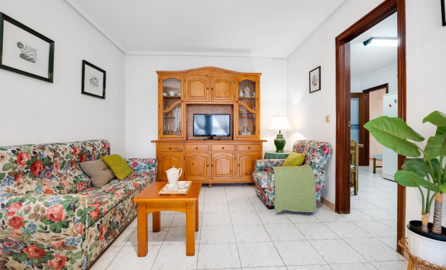 Herverkoop - Apartment - Torrevieja - Estacion de autobuses