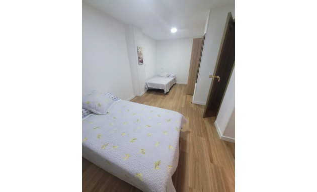 Herverkoop - Apartment - Torrevieja - Playa del cura