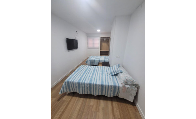 Herverkoop - Apartment - Torrevieja - Playa del cura