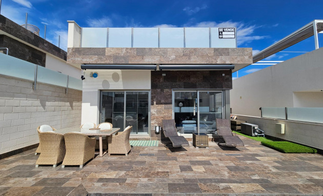 Revente - Villa - Orihuela Costa - Villamartin