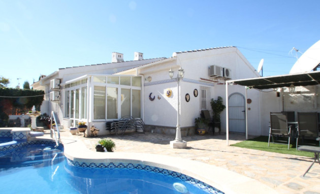 Herverkoop - Villa - Torrevieja - El chaparral