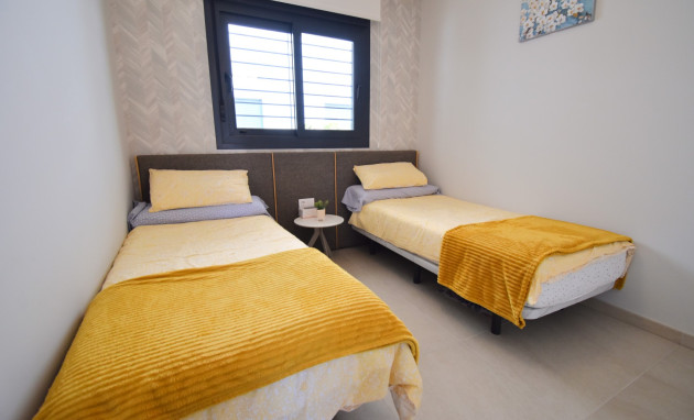 Herverkoop - Apartment - Orihuela Costa - Playa Flamenca