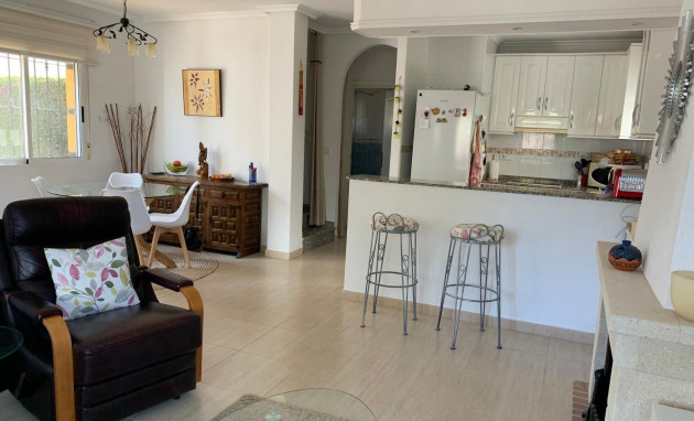 Herverkoop - Detached House / Villa - Guardamar del Segura - EL RASO