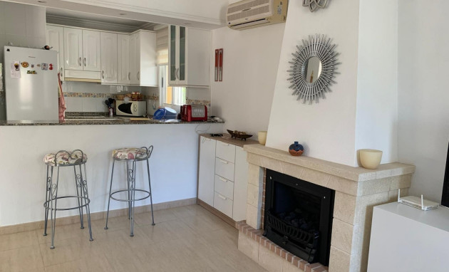 Herverkoop - Detached House / Villa - Guardamar del Segura - EL RASO