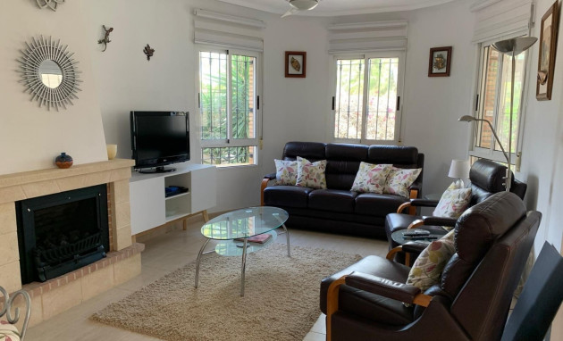 Herverkoop - Detached House / Villa - Guardamar del Segura - EL RASO