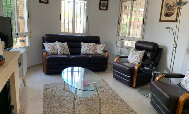 Herverkoop - Detached House / Villa - Guardamar del Segura - EL RASO