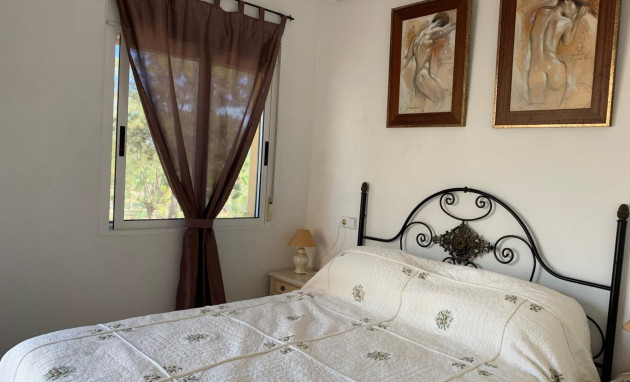 Herverkoop - Detached House / Villa - Guardamar del Segura - EL RASO