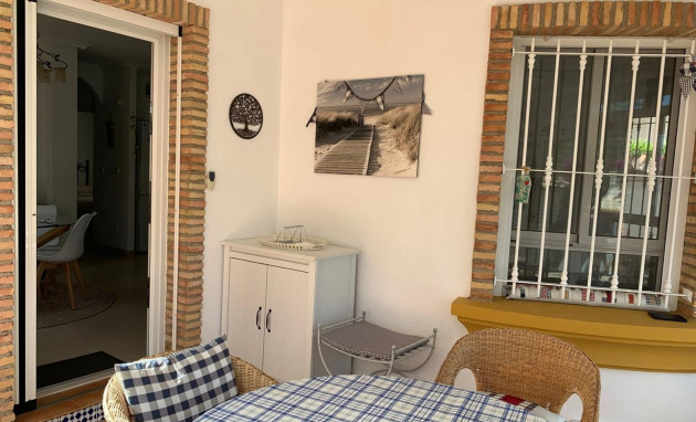 Herverkoop - Detached House / Villa - Guardamar del Segura - EL RASO