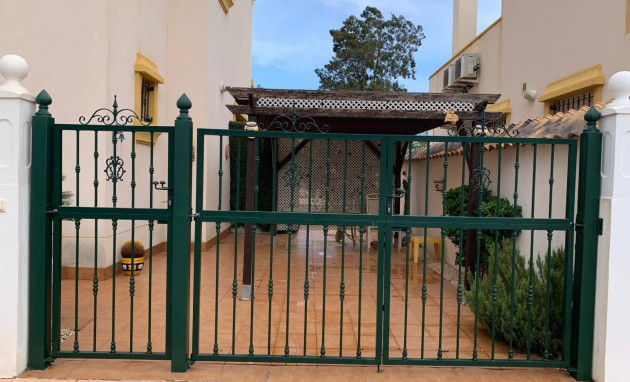 Herverkoop - Detached House / Villa - Guardamar del Segura - EL RASO