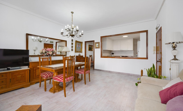 Resale - Apartment - Torrevieja - torrevieja