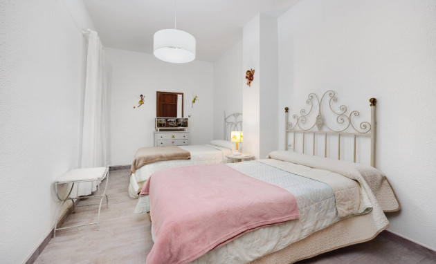 Resale - Apartment - Torrevieja - torrevieja