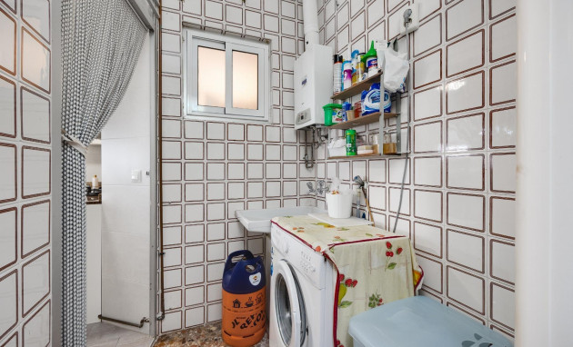 Resale - Apartment - Torrevieja - torrevieja