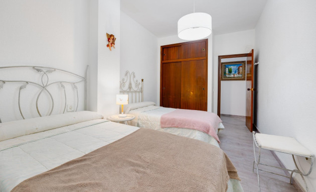 Resale - Apartment - Torrevieja - torrevieja
