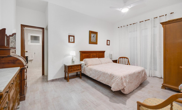 Resale - Apartment - Torrevieja - torrevieja