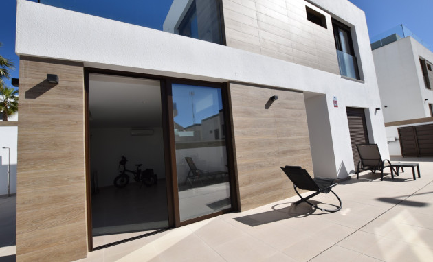 Resale - Villa - Benijofar