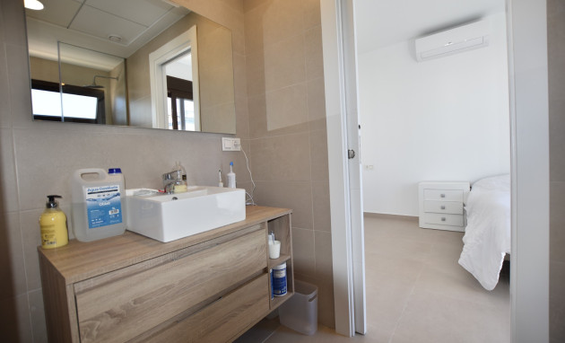 Resale - Villa - Benijofar