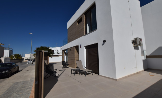 Resale - Villa - Benijofar