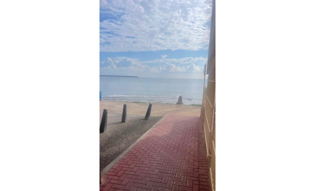 Herverkoop - Apartment - Torrevieja - Playa de los Naufragos