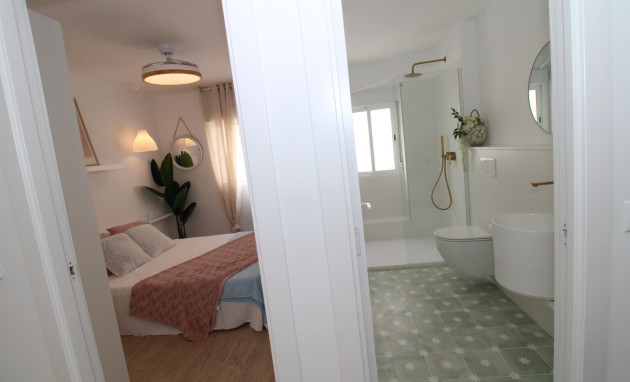 Herverkoop - Penthouse - Lo Pagan - LA PUNTICA