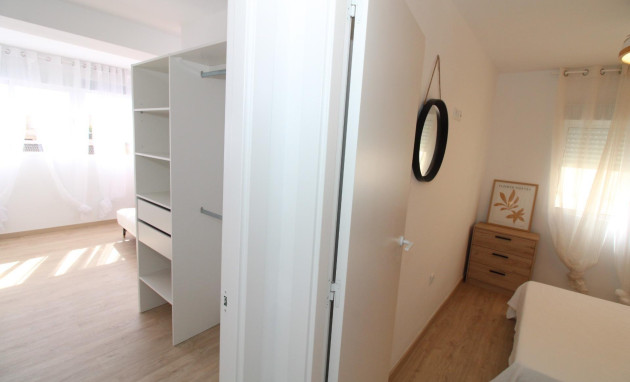 Herverkoop - Penthouse - Lo Pagan - LA PUNTICA