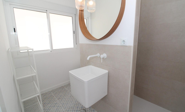 Herverkoop - Penthouse - Lo Pagan - LA PUNTICA